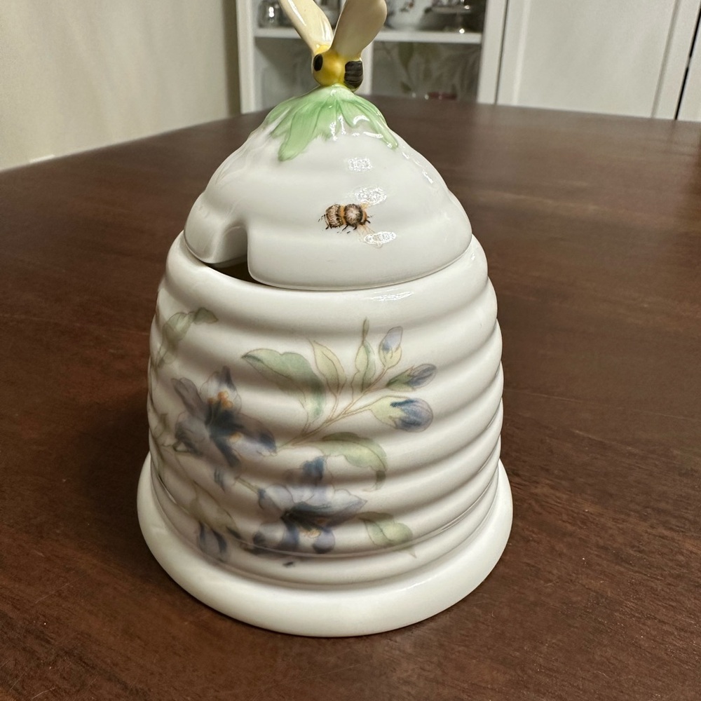 🧡Lenox Butterfly Meadow Beehive Honey Pot with Floral Design🧡